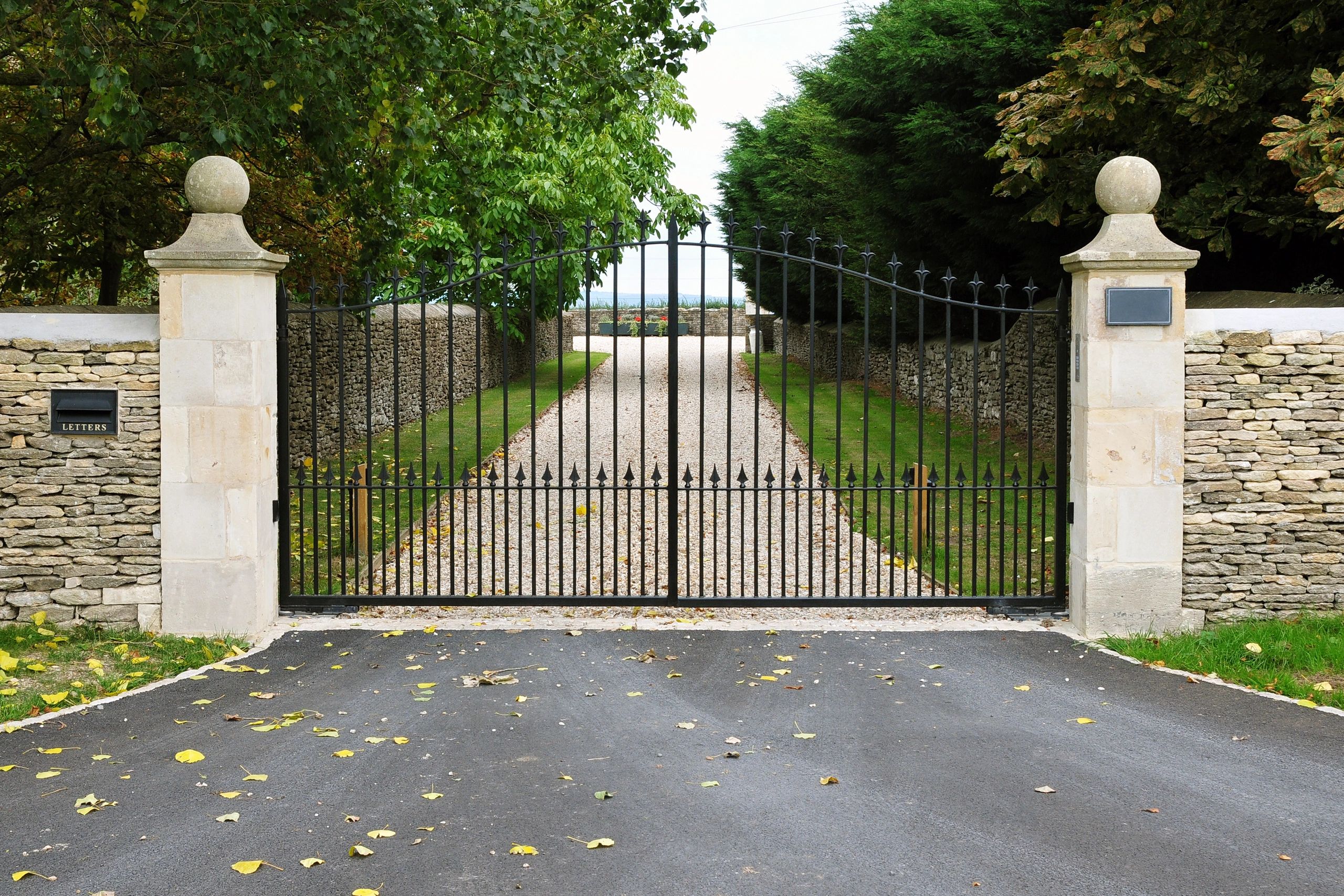 estate gates metalwork